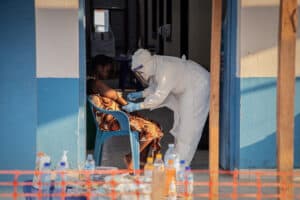 France detects first Ebola case outside Africa in current outbreak