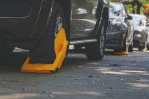 Experts slam reckless call to give unclaimed cars to Saps