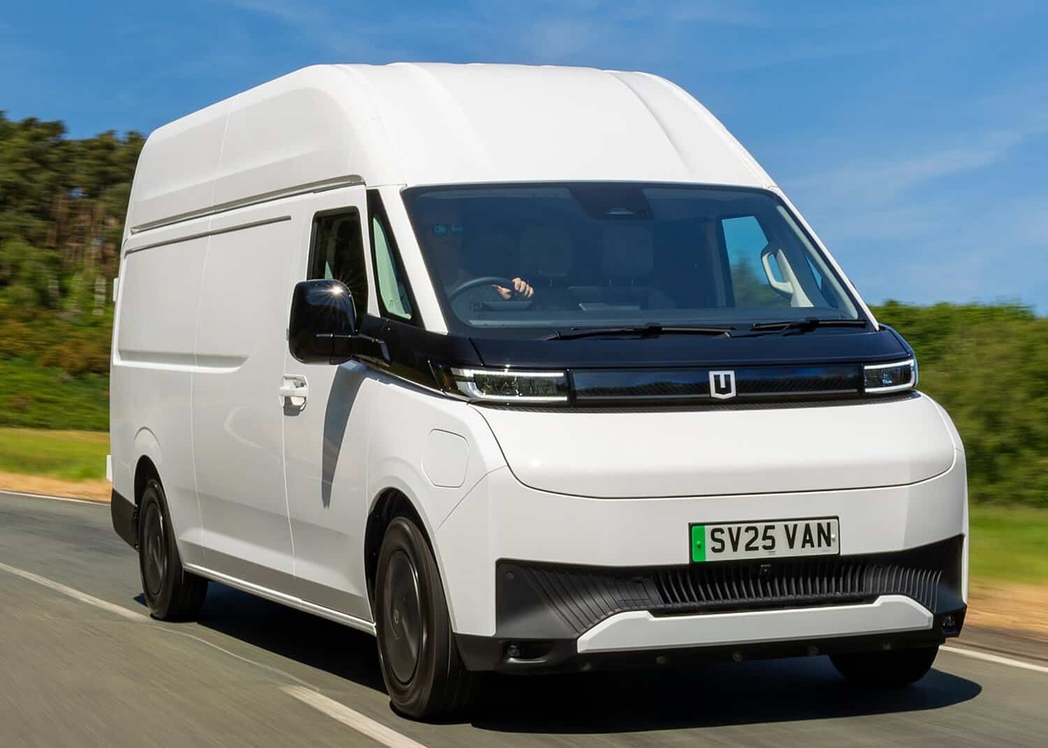 Electric Farizon SV panel detailed for South Africa
