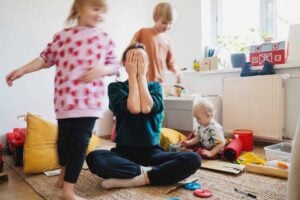 Gauteng residents increasingly living alone, while larger households common in KZN - Stats SA