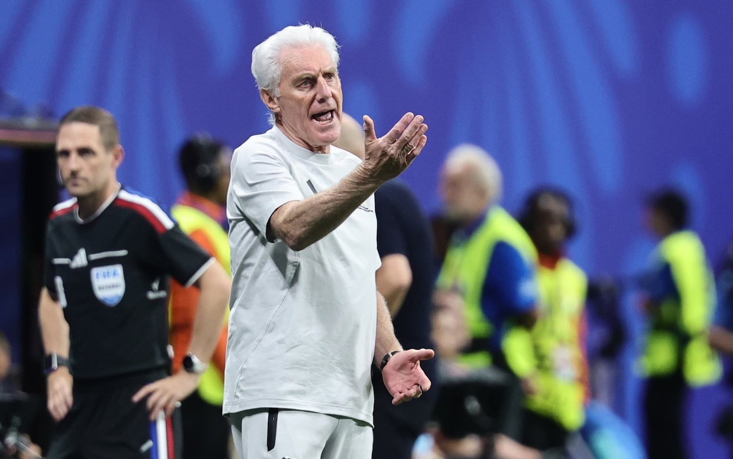 Bafana’s Broos on beating South Korea – ‘It is possible’