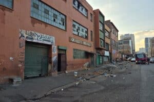 A building that caught fire in the Joburg CBD