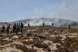 Palestinians 'trapped' between Israeli forces, settlers and Hamas