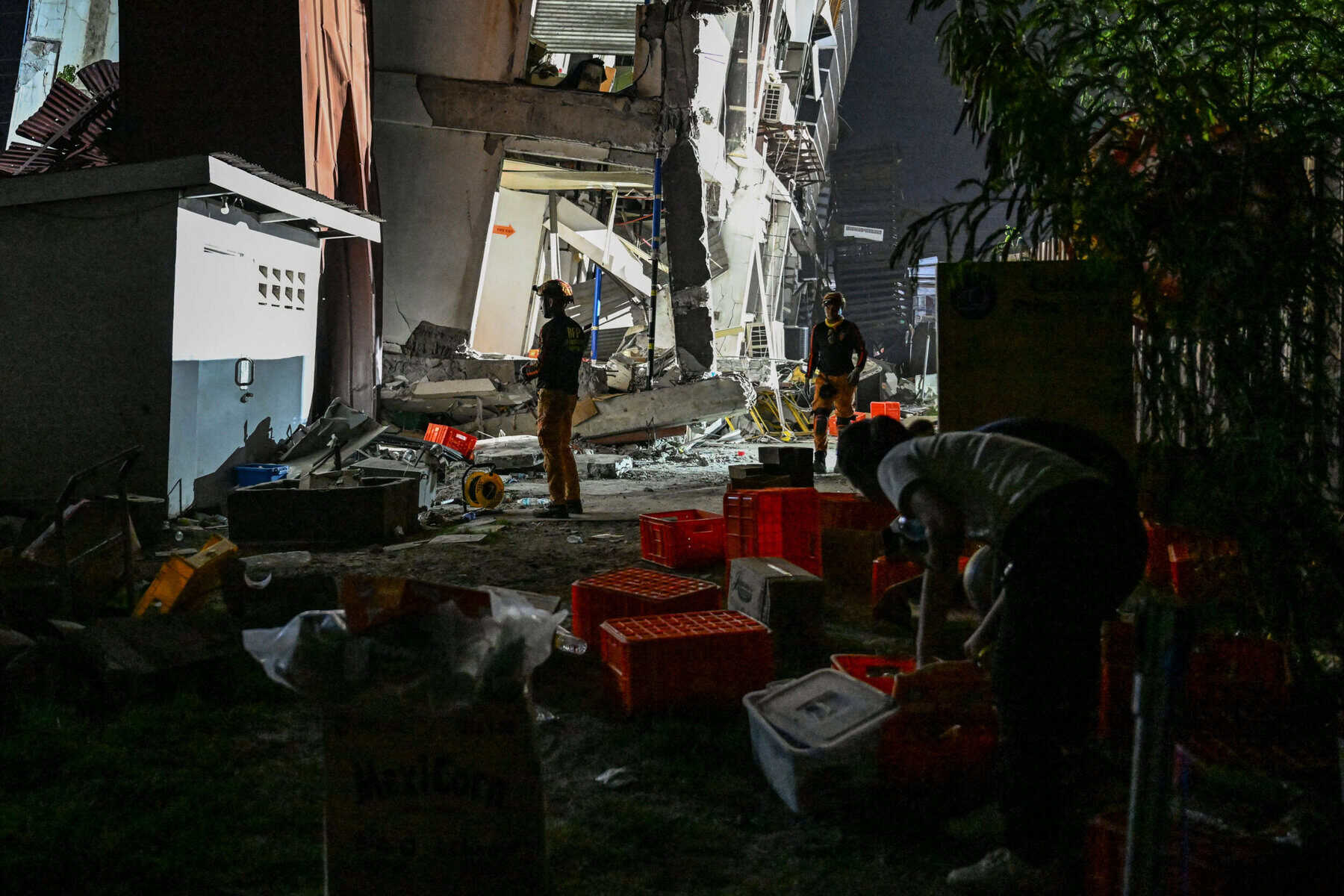 35 killed, dozen missing in major earthquake off P