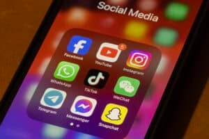 UAE bans social media accounts for children under 15