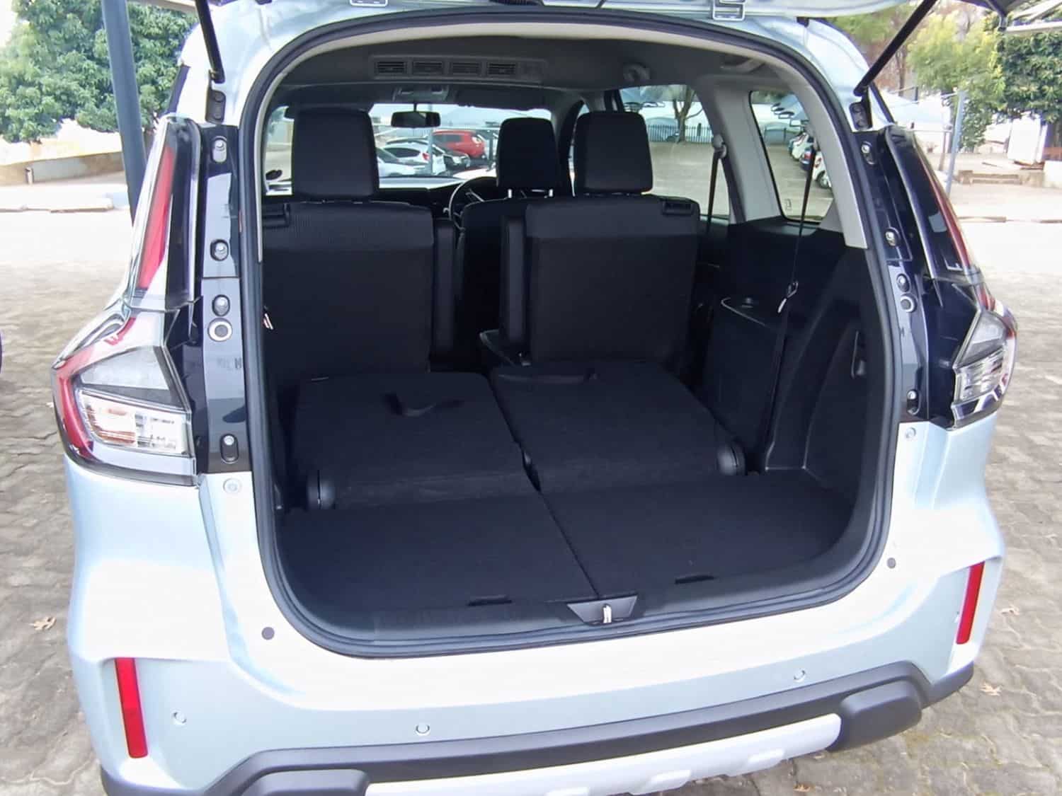 Suzuki XL6
