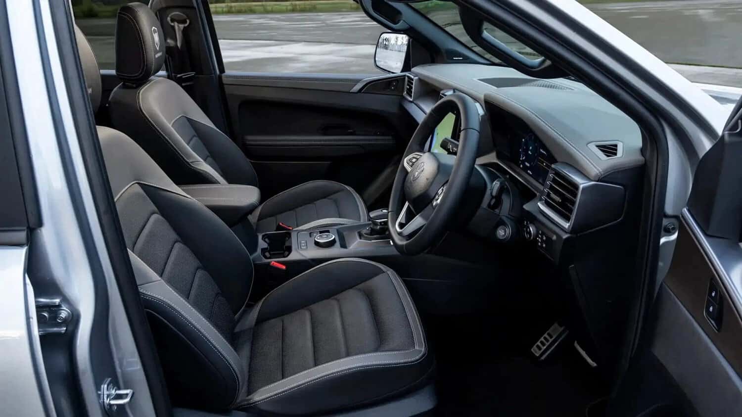 Volkswagen Amarok W600 revealed