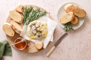 Recipe of the day: Baked Camembert with honey and herbs