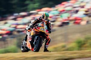 Brad Binder keep Superbike World Championship options open