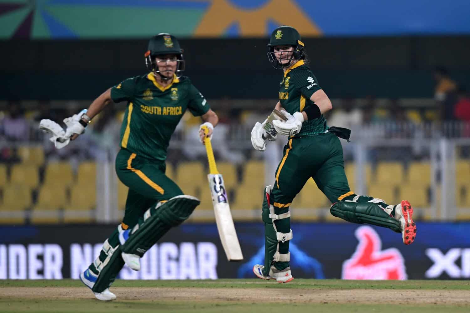 Proteas women players Marizanne Kapp and Laura Wolvaardt
