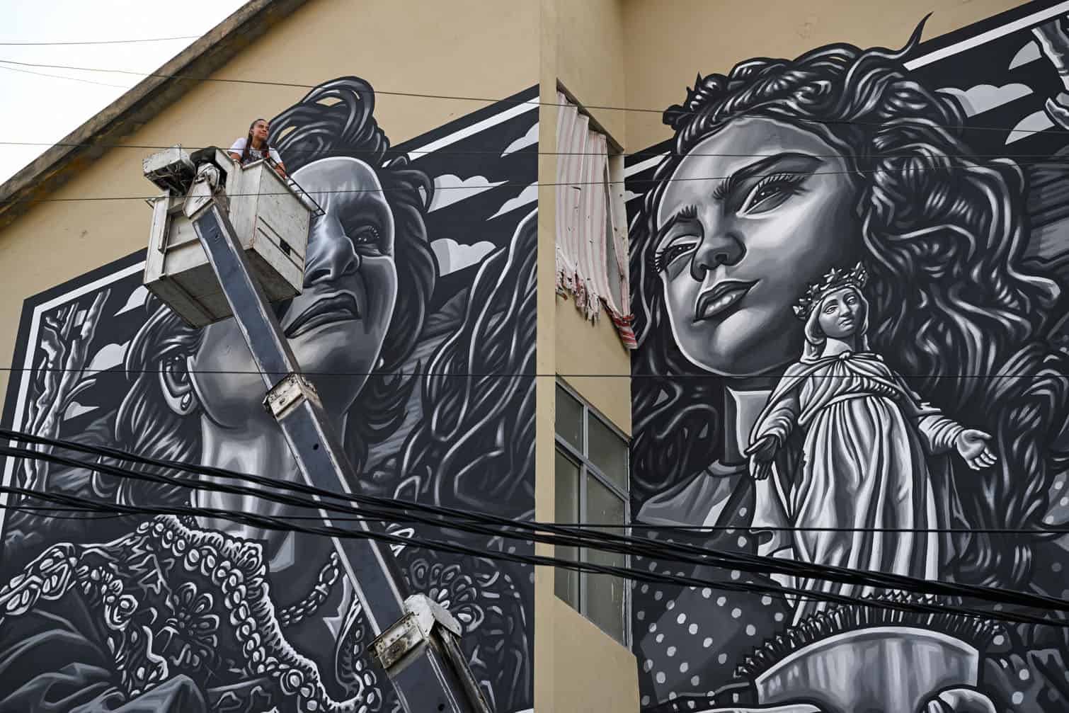 Mexican artist Paola Delfin