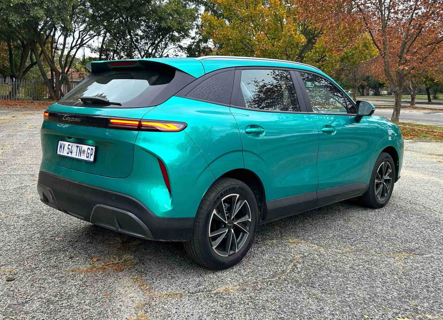 lepas-l4-rear.jpg