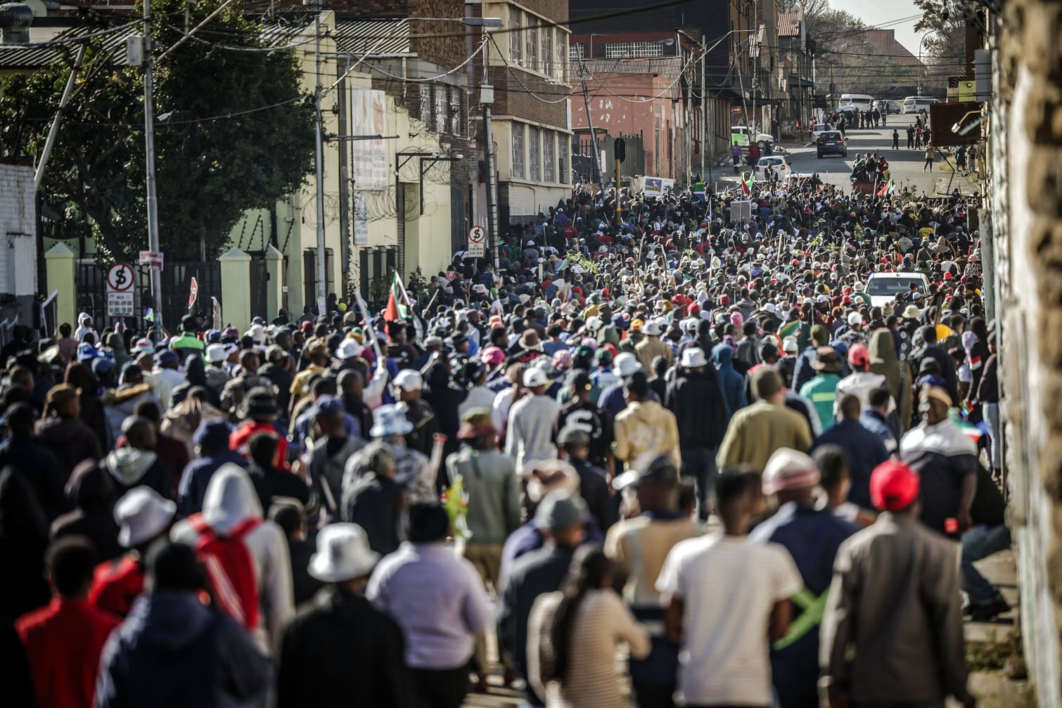 March against undocumented foreigners