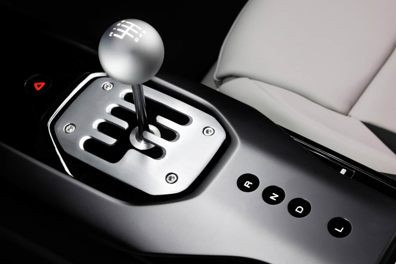 Ferrari 12Cilindri Manuale revealed