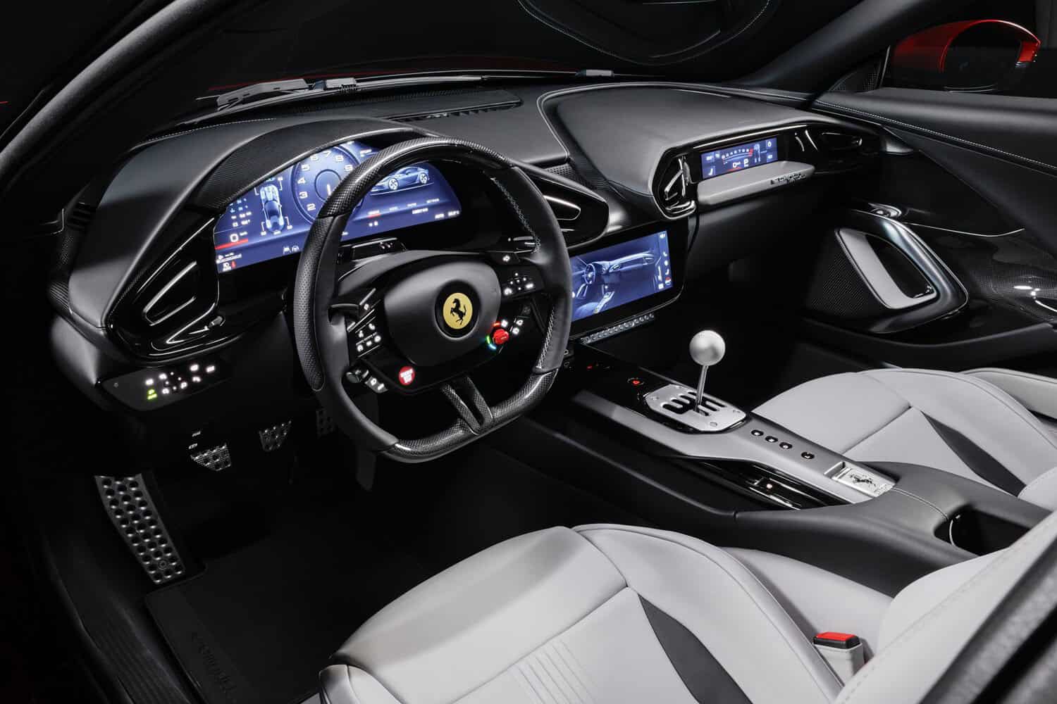 Ferrari 12Cilindri Manuale revealed