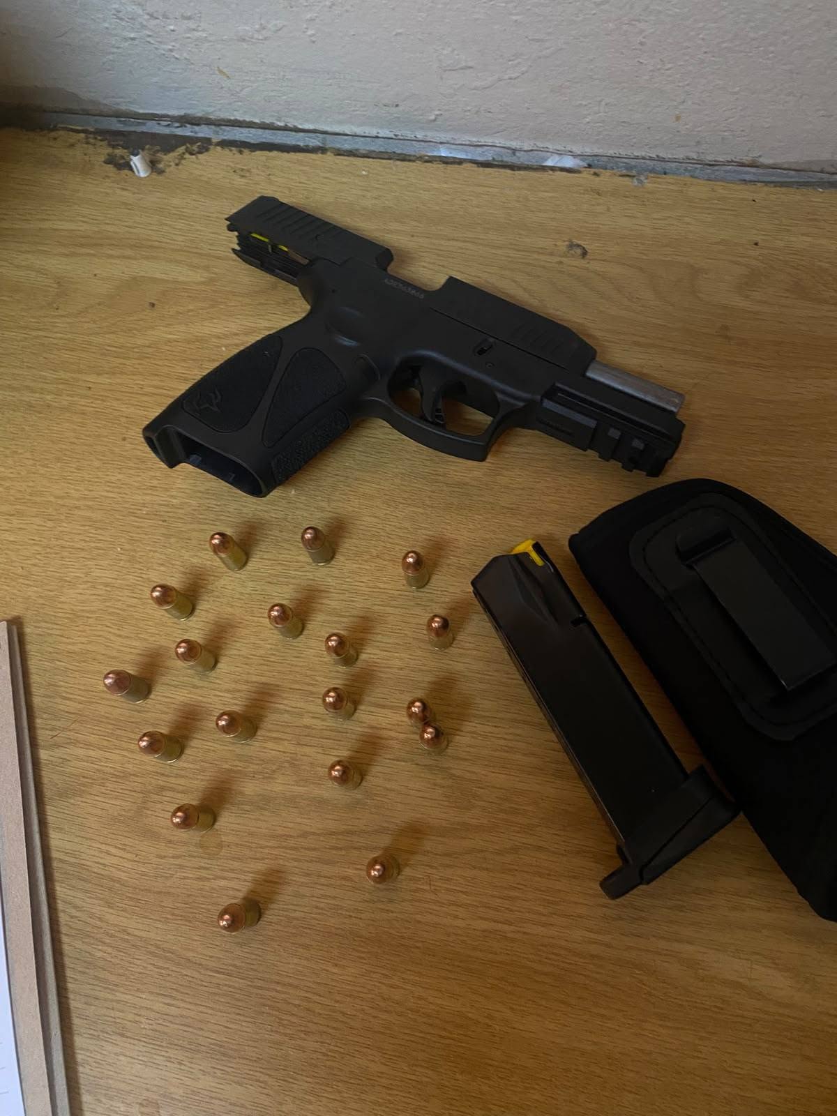 17 rounds of ammunition found after JMPD arrests armed motorist for pointing gun at authorities