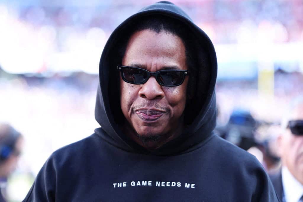 Jay-Z closes Yankee Stadium residency with late-night “Extra Innings” finale and surprise guests