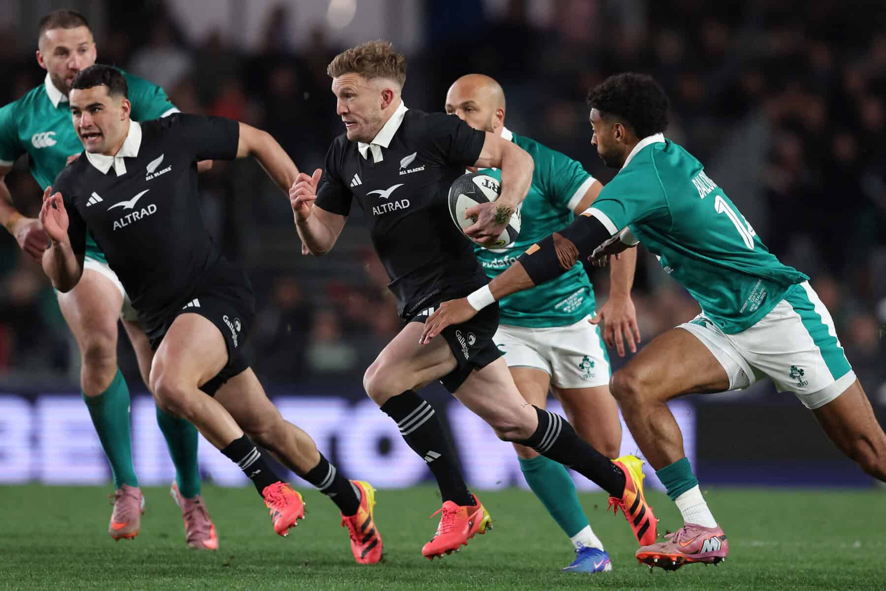 Six-try All Blacks see off Ireland at Eden Park fortress