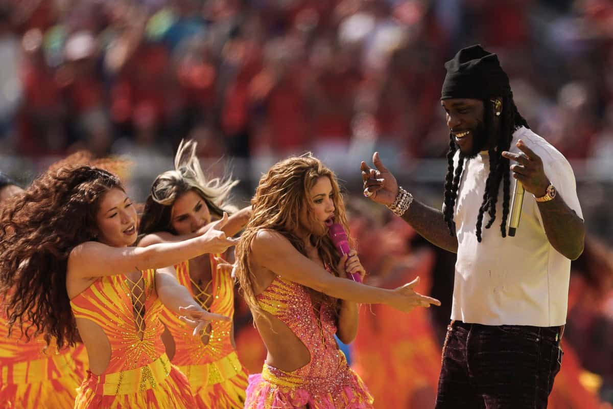 Madonna, Shakira, Bieber and The Muppets light up World Cup half-time show