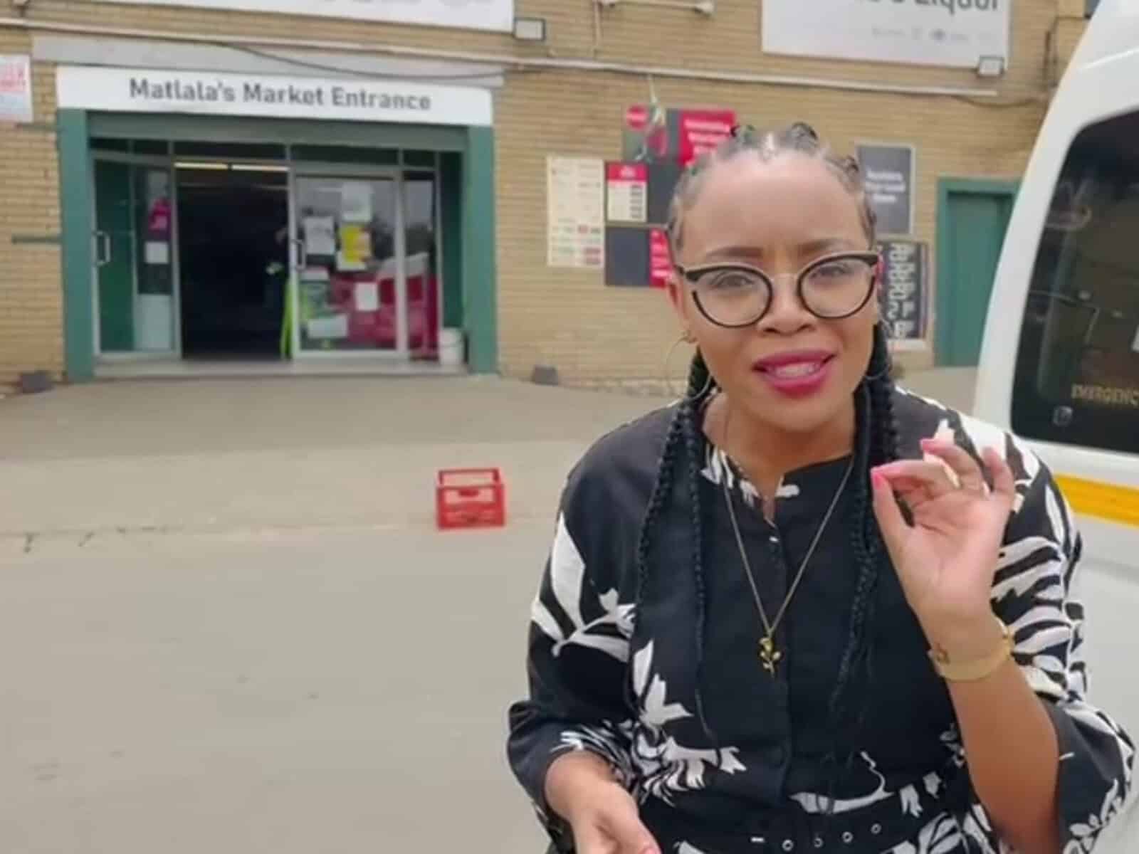 Inside Ayanda’s Bosa boot: Would you donate a month’s salary to your employer?