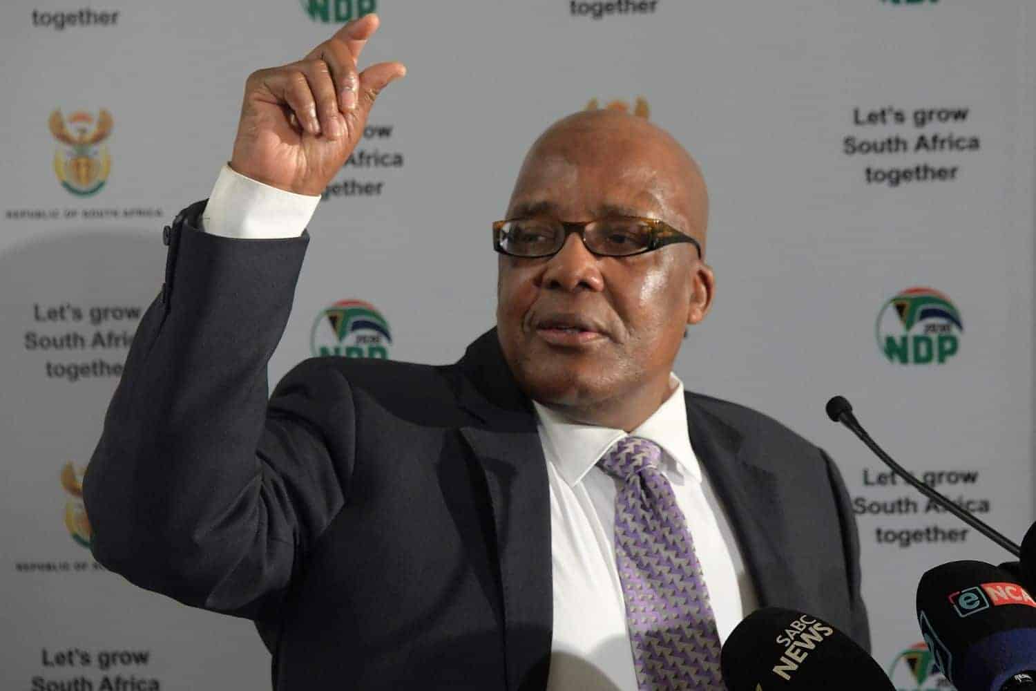 How prepared is South Africa for a potential Ebola outbreak strain with no vaccine?