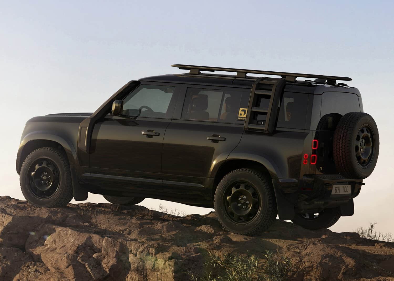JLR South Africa updates "Land Rover" Defender