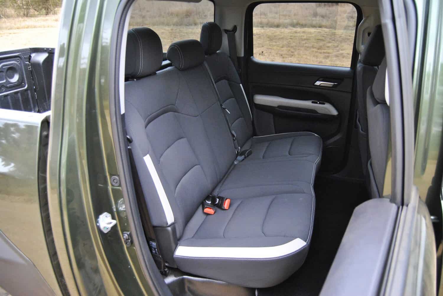 Driving JMC's four-wheel drive Vigus bakkie