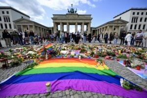 German authorities criticised over presumed Pride attacker