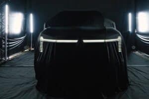Select Japanese owners get first glimpse of new Mitsubishi Pajero