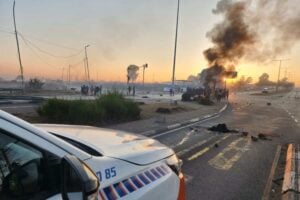 Nelson Mandela Day protests shut down Kliptown and Pimville: These roads are affected