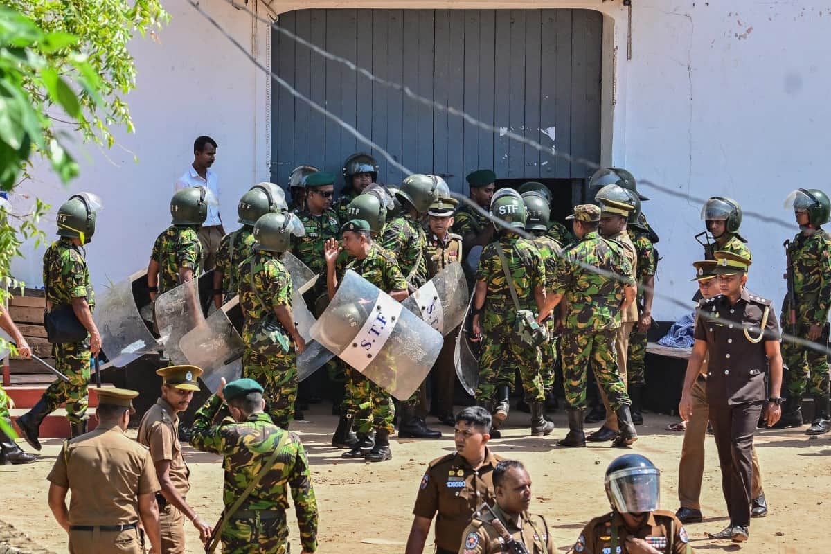 Sri Lanka prison riot kills 23, wounds more than 100