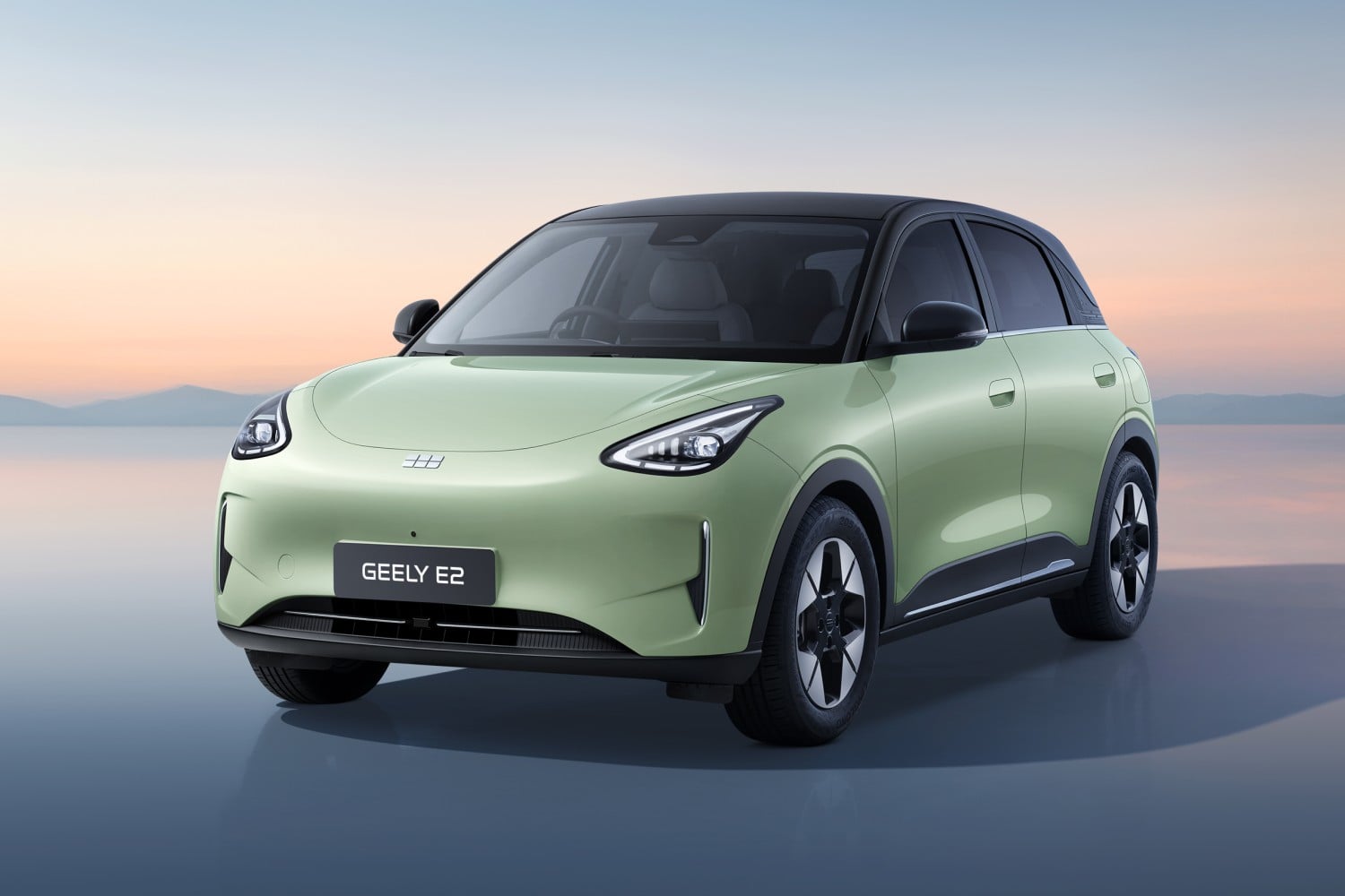Geely E2