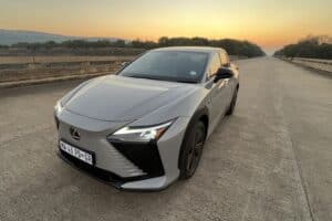 Lexus RZ