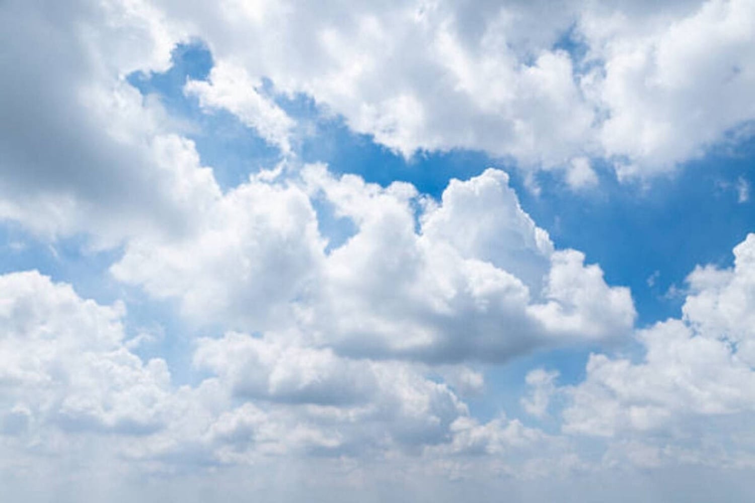 Dry spell continues as Cape Town heads into the weekend