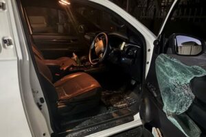 Free State resident, Johann Beneke's car damaged after a rock-throwing incident. on N12