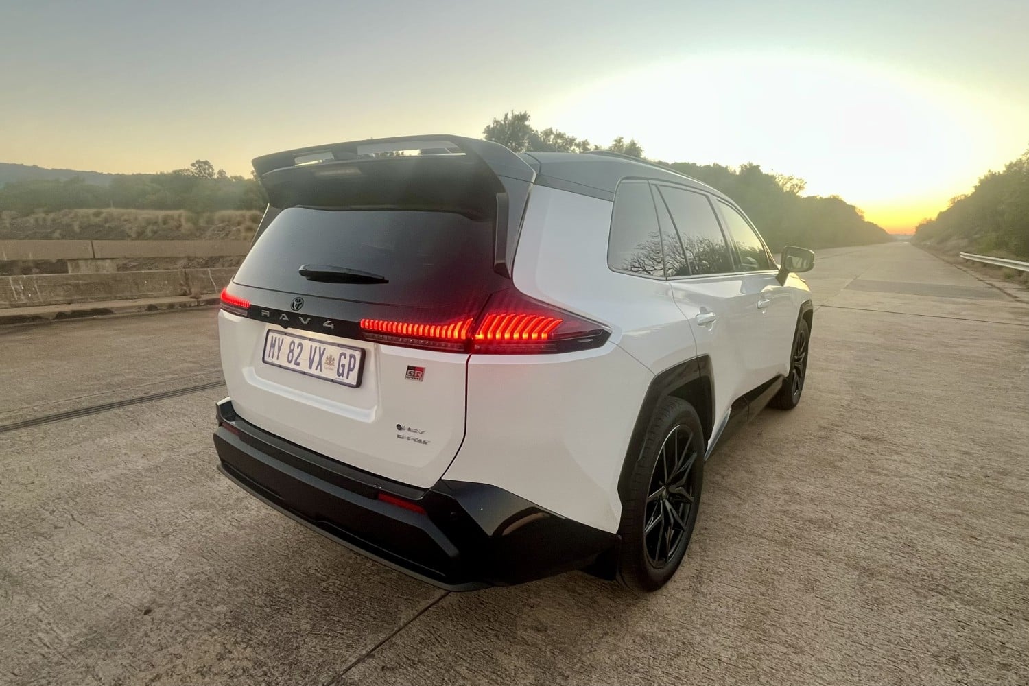 RAV4 GRS