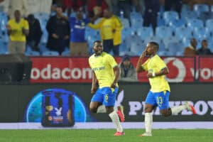 Khoza and Mailula send Sundowns past Gallants