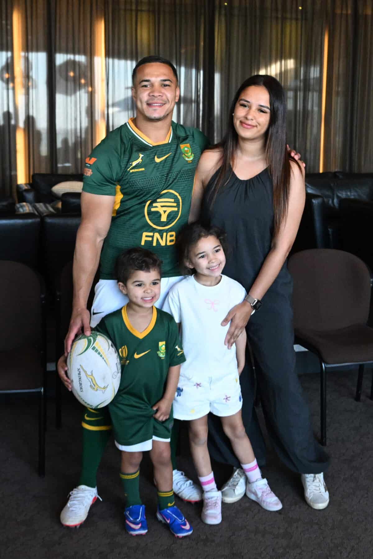 Cheslin Kolbe and family
