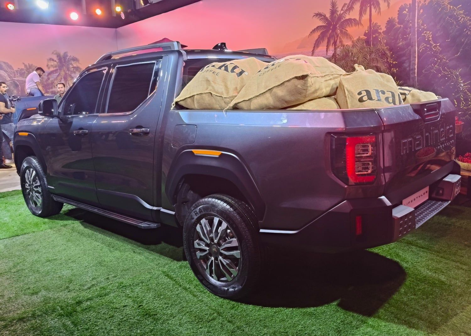 All-new Mahindra bakkie finally revealed