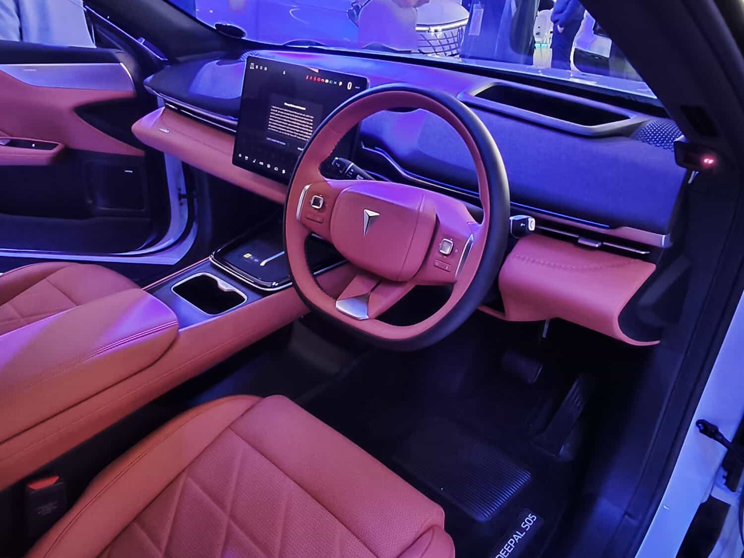 Deepal S05 debuts at Kyalami Festival of Motoring