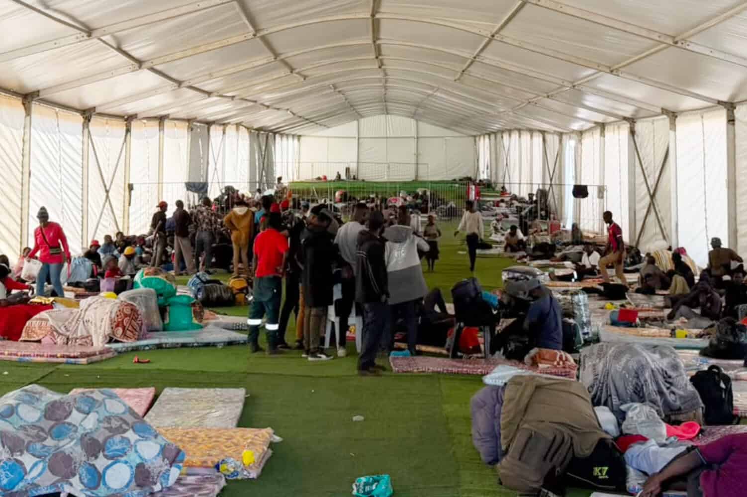 Here's how much it cost to repatriate almost 100 000 people out of South Africa