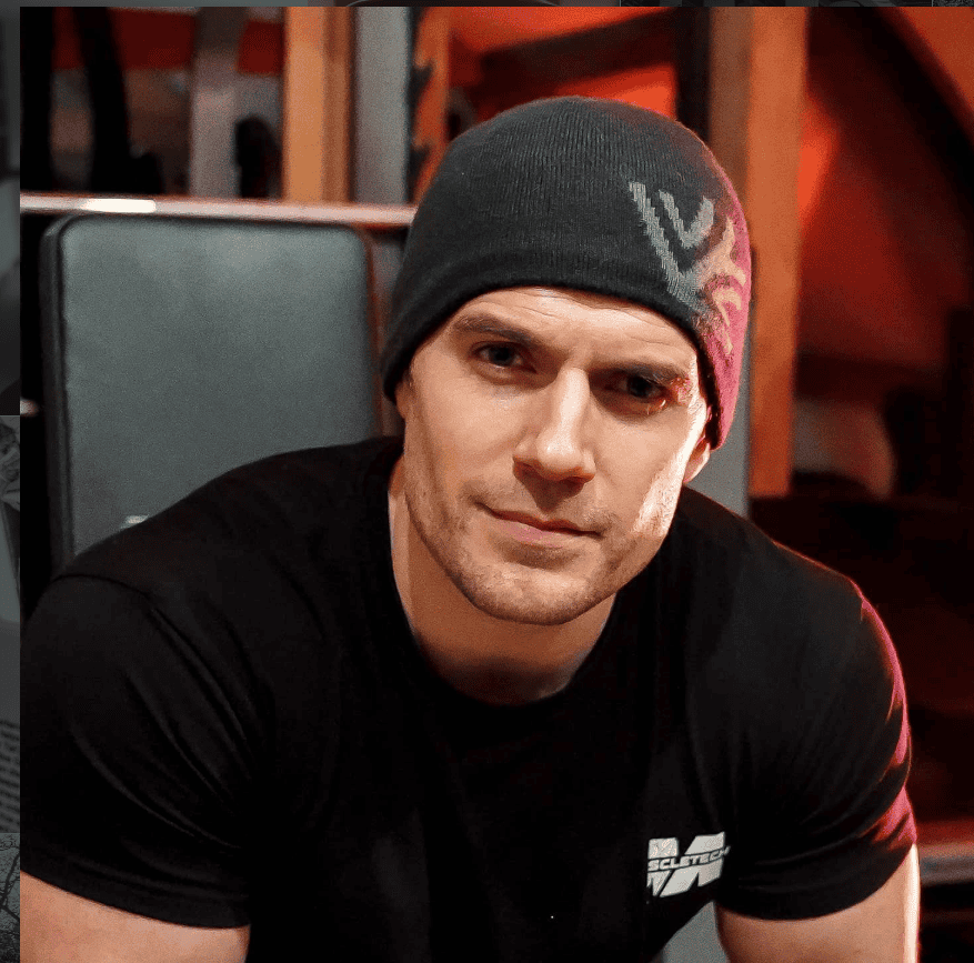 Actor Henry Cavill carries the ideal facial structure. Picture Instagram