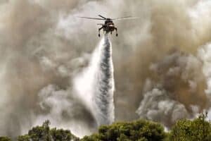 A firefighting helicopter