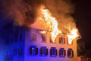 a fire that broke out in a building in the small town of Thusis