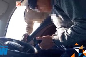 Cop caught on camera asking for bribe