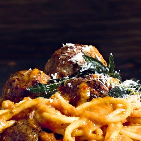 Karl Tessendorf’s Chakalekker Pasta & Meatballs