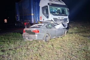 Family of three killed in N10 Eastern Cape truck collision