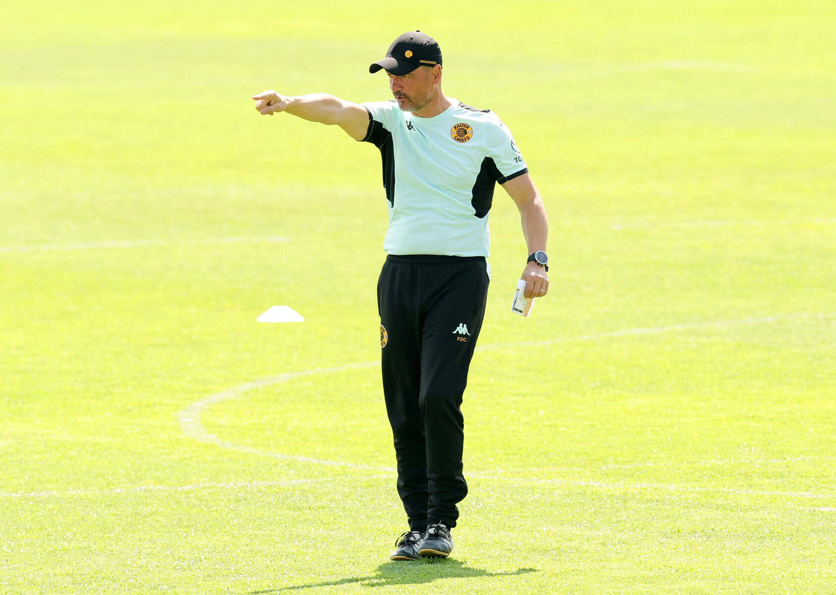 Chiefs coach Da Cruz issues injury update ahead of Siwelele clash