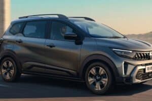 Renault prices South Africa-bound Triber Turbo in India