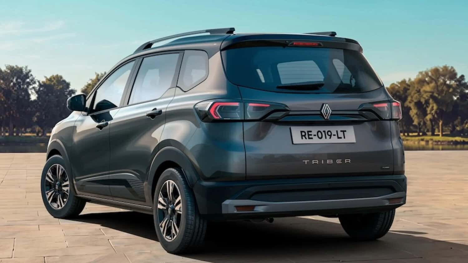 Renault prices South Africa-bound Triber Turbo in India